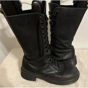 Vintage Dr.Martens Round Toe 14 Eye Boots